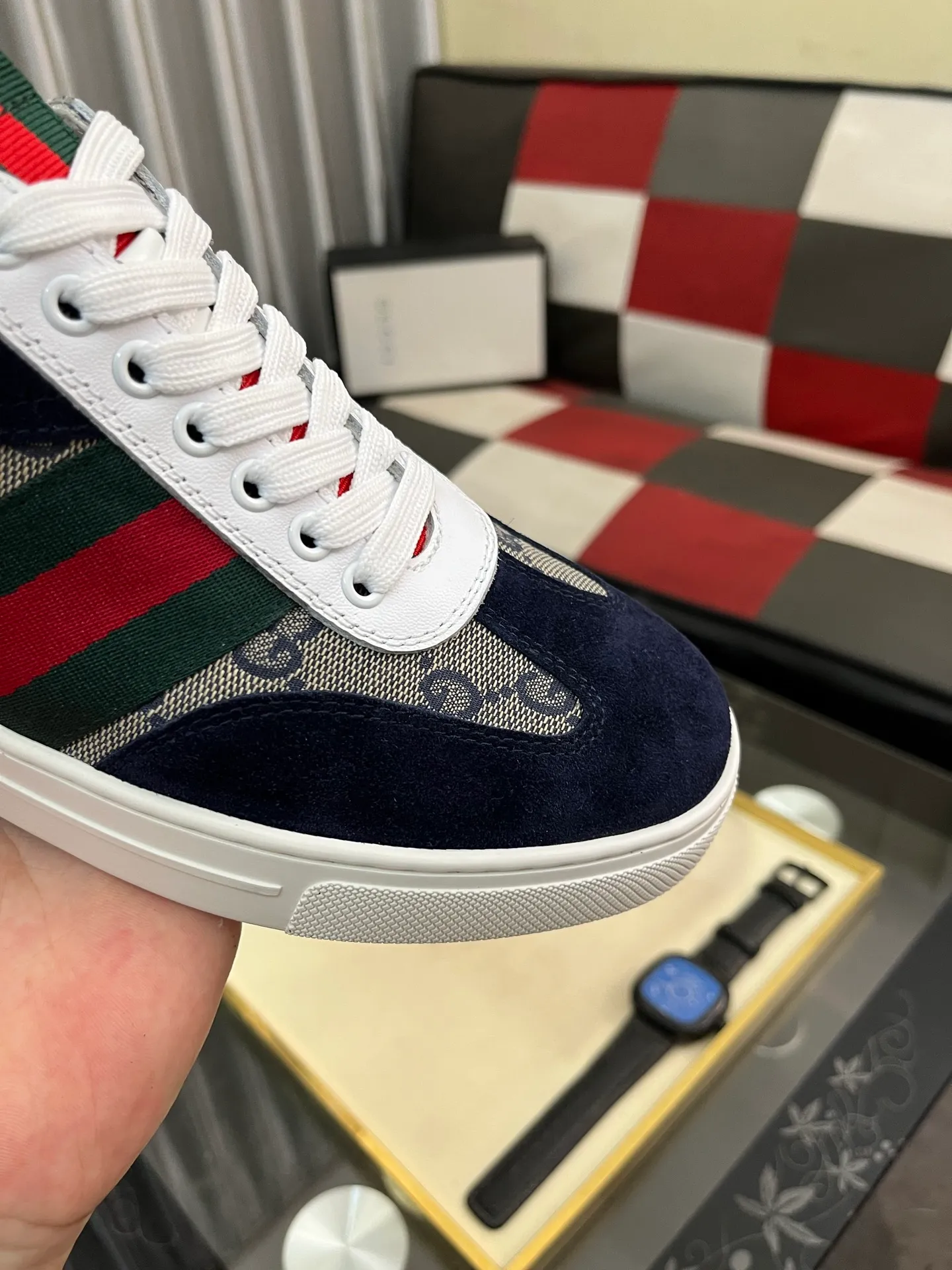 Men's Men's Shoes 💰440 ⌚️⌚️[GUCCI] Gucci men's casual shoes are absolutely popular 🔥The ultimate matching item for trendy men! The charm of super texture is irresistible, the main recommendation, the flower leather color is bright! The upper is made of high-quality brand printed fabric with cowhide, breathable leather lining and wear-resistant rubber sole, noble and elegant! Extremely comfortable🎁🎁You can be as handsome as you want💪 Available in sizes 38-44 and 5️⃣colors
